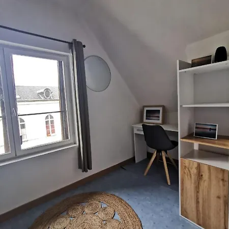 Grand Studio Meuble - Special Moyenne Duree - Wifi - Calme *